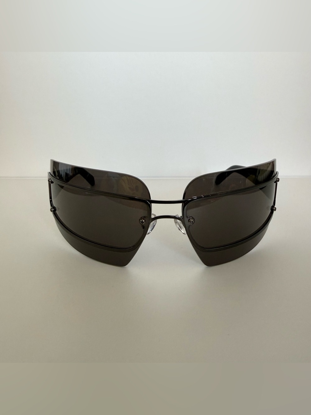 NEW!!! Off- white unisex mask sunglasses OERI159 1007 Authentic